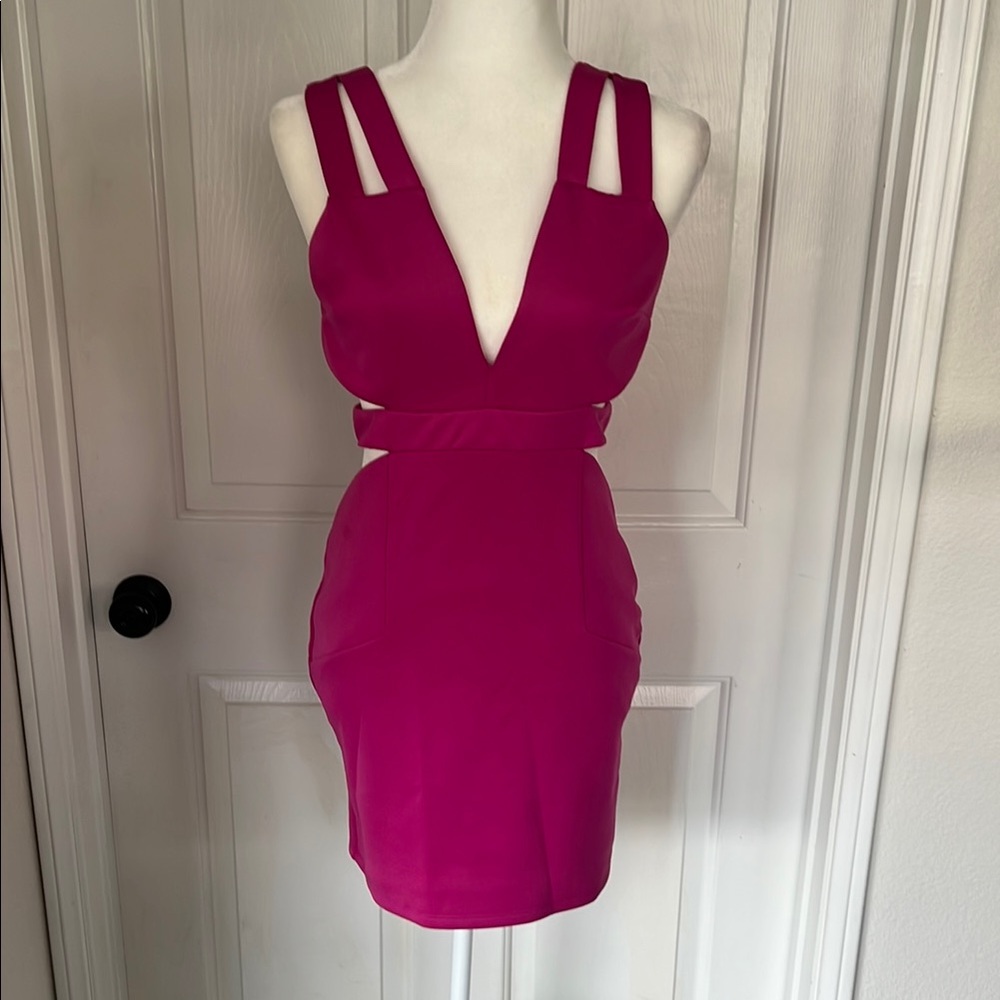 Elegant Pink Sleeveless Dress